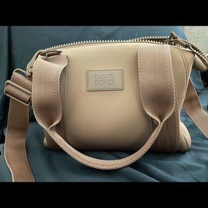 Dagne Dover Landon Carryall Small in Dune